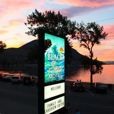 Black Sea Motel