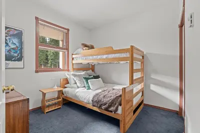 Gallery image of Silver Peaks in Silver Star