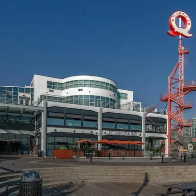 Coast Lonsdale Quay Hotel