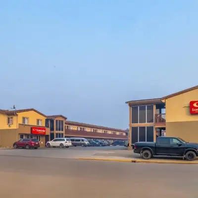 Econo Lodge Inn & Suites High Level
