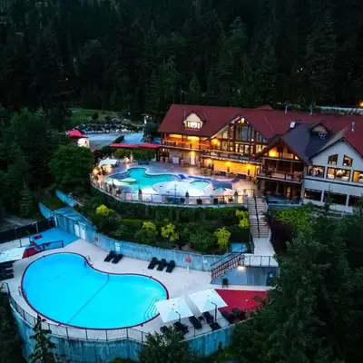 Halcyon Hot Springs Resort