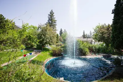 Gallery image of Lakeside Motel in Williams Lake