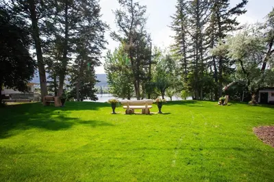 Gallery image of Lakeside Motel in Williams Lake