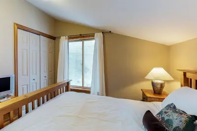 Gallery image of Arolla Chalet D in Big White