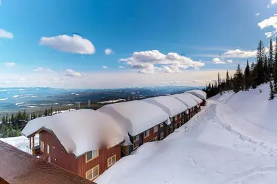 Gallery image of Aspens 4607 in Big White