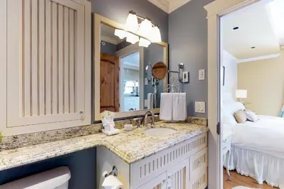 Gallery image of Aspens 4607 in Big White