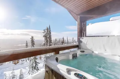 Gallery image of Powder View 5 in Big White