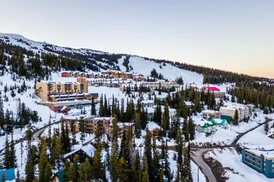 Gallery image of Raven 104 in Big White