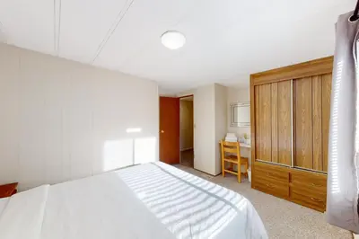 Gallery image of Lazy Dayz Cottage in Christina Lake
