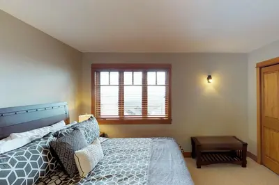 Gallery image of Rockridge 375 Snow Escape in Big White