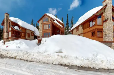 Gallery image of Polar Peak in Big White