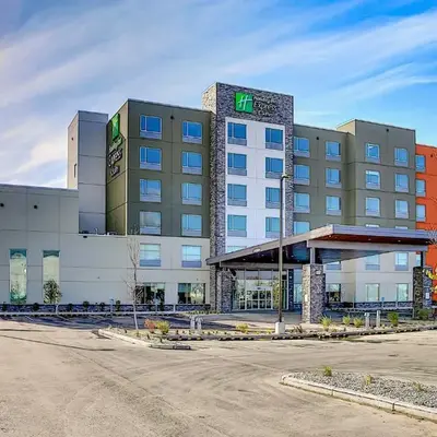 Holiday Inn Express & Suites - Calgary Airport Trail NE by IHG