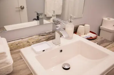 Gallery image of Downtown Whitehorse Deluxe 2 Bedroom Condo in Whitehorse