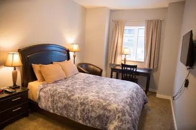 Gallery image of Downtown Whitehorse 4 bedrooms deluxe condo in Whitehorse