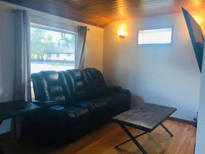 Gallery image of Midnight Sun Vacation Home in Whitehorse