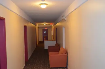 Gallery image of Two Hills Inn in Two Hills