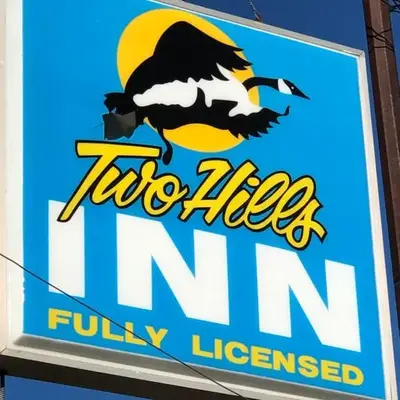 Two Hills Inn