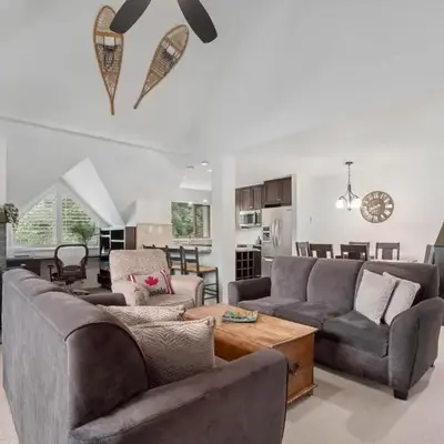 3BR in Gleneagle