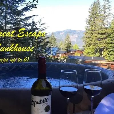 The Great Escape - Port Renfrew & Bunkhouse
