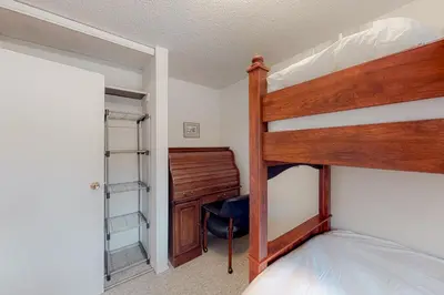 Gallery image of Powder Family - Ptarmigan Inn #302 in Big White