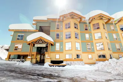 Gallery image of Legacy 303 in Big White