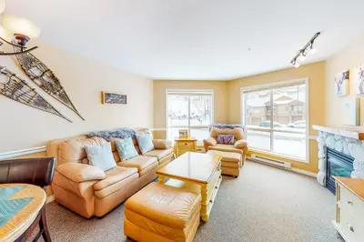 Gallery image of Legacy 303 in Big White