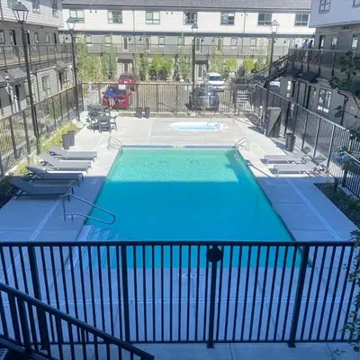 Skyline Escape - Mountain Views - Hot Tub - Pool