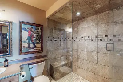 Gallery image of Southpoint #23 in Big White