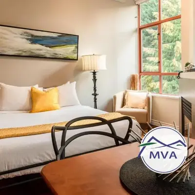 Alpenglow Lodge Large Studio by MVA
