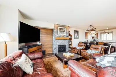 Gallery image of Grizzly Ridge in Big White