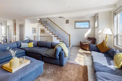 Gallery image of Grizzly Ridge in Big White