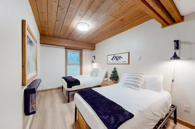 Gallery image of Moguls 814 in Big White