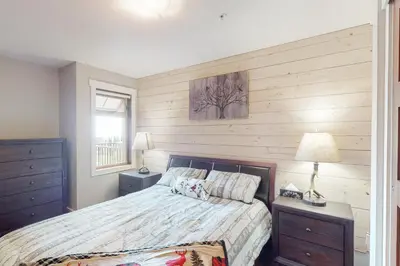 Gallery image of Raven 107 in Big White