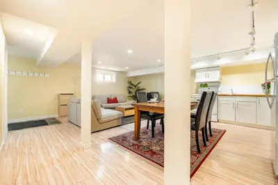 Gallery image of Cougar Street Mountain Rental in Banff