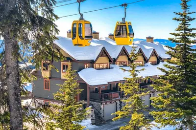 Gallery image of Blacksmith Lodge 4 in Big White