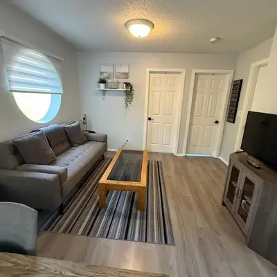 Lovely 2 bedroom condo